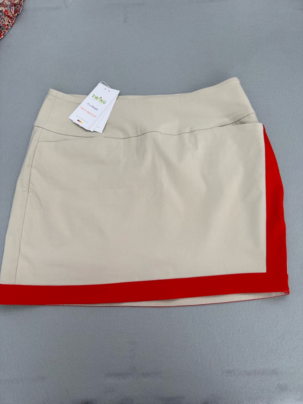 Swing Beige and Red Colorblock Golf Skort Size 12